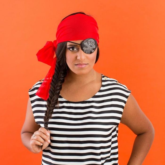 Diy lady pirate costume